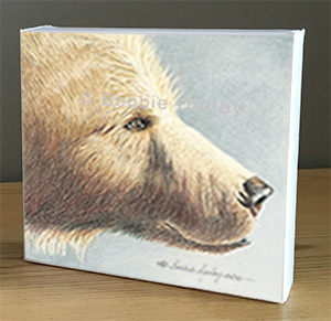 Grizzly Lips – Art Print